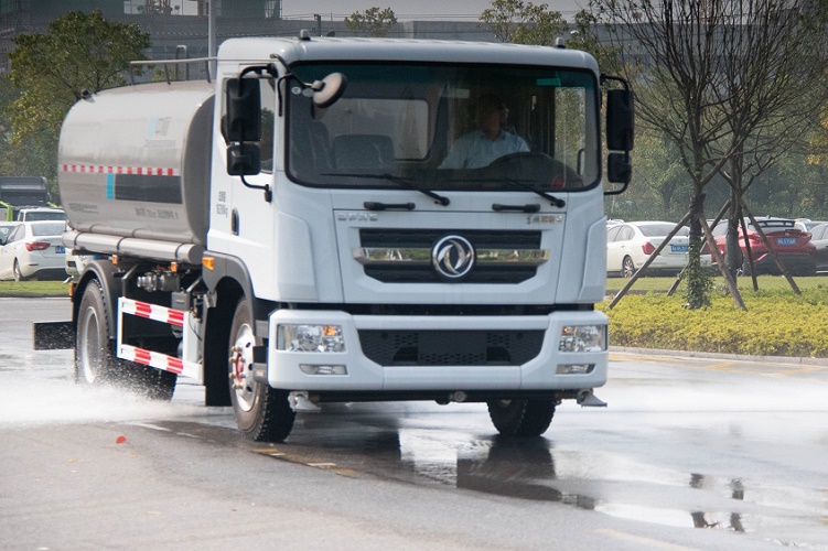 中標環境12噸環衛道路灑水車